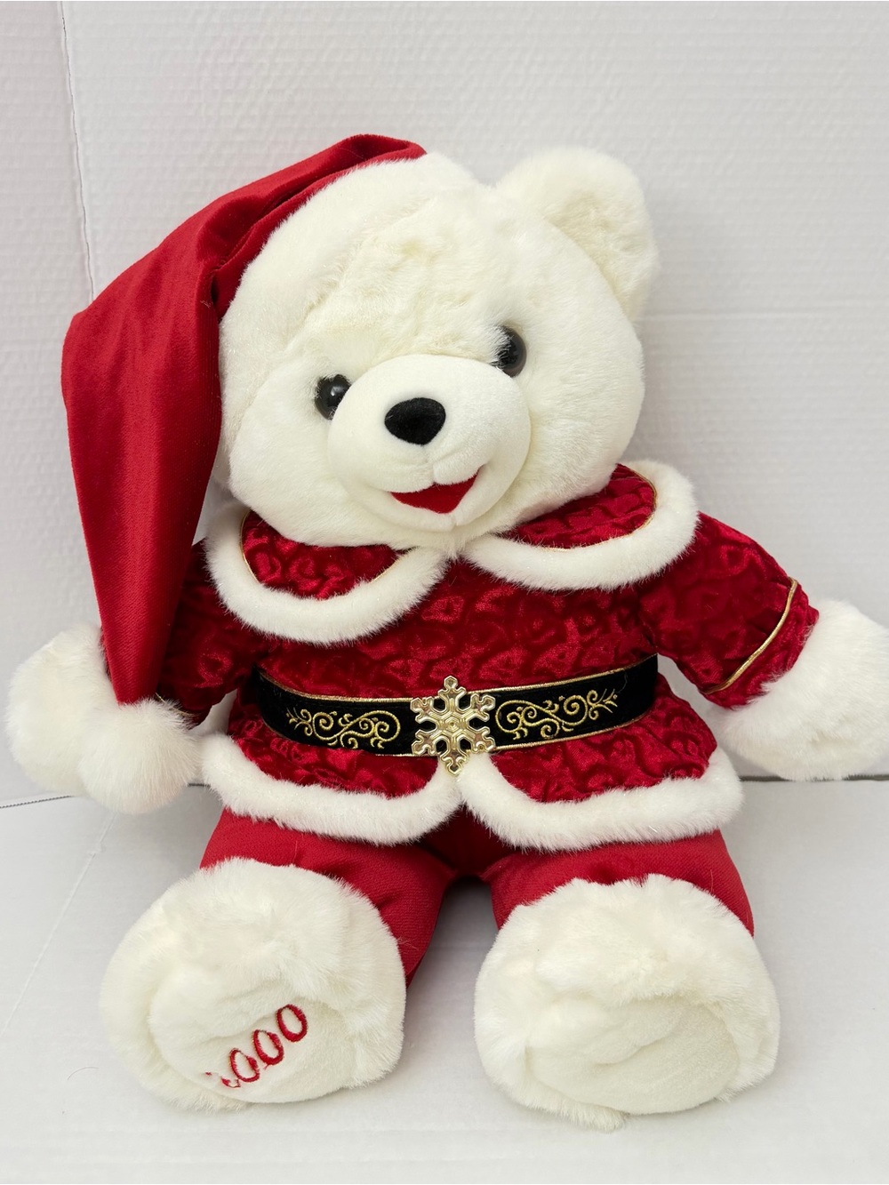 VTG 2000 Snowflake Teddy White Bear Plush with Red Velvet Hat and Outfit